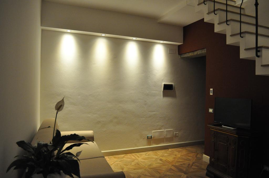 Buonincontro Apartment Флоренция Номер фото